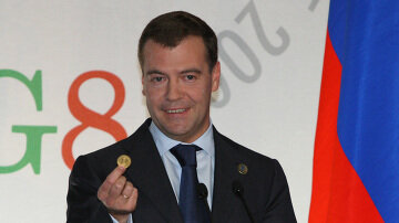 Картинка: Медведев нашел деньги на «прорыв»